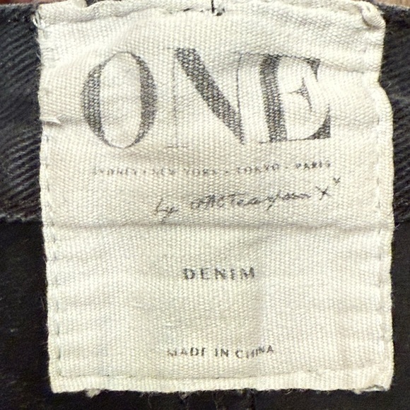 One Teaspoon Bandits Shorts Black Distressed  Button Fly Leather Back 28 - Picture 5 of 8